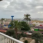 Apartament Homely Paseo Del Mar