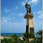 Homely Paseo Del Mar Torrevieja