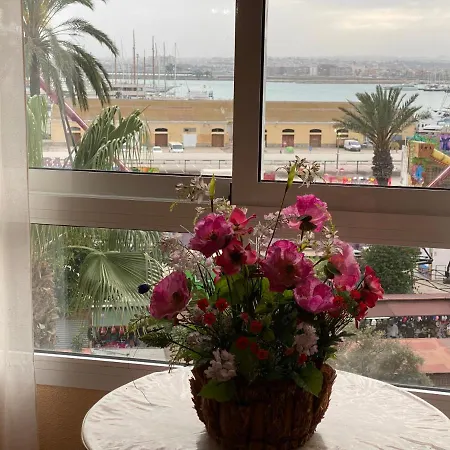 Apartment Homely Paseo Del Mar